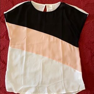 Colorblock blouse. New.